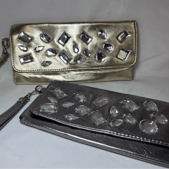 Gold and silver Metallic Crystal gems clutches - Picture 12 of 13